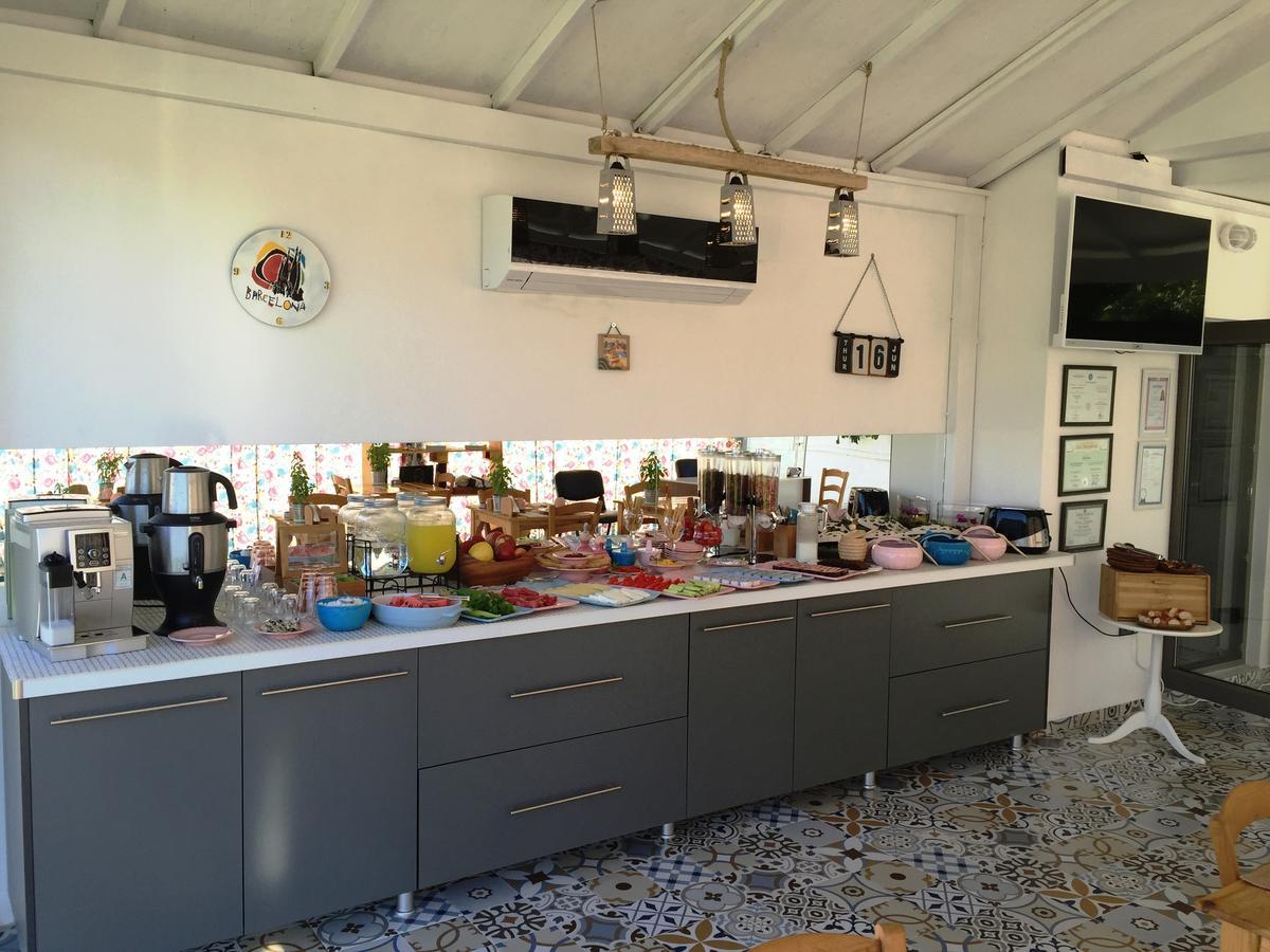 Casa Pallet Hotel (Adults Only) ดาลยัน ภายนอก รูปภาพ