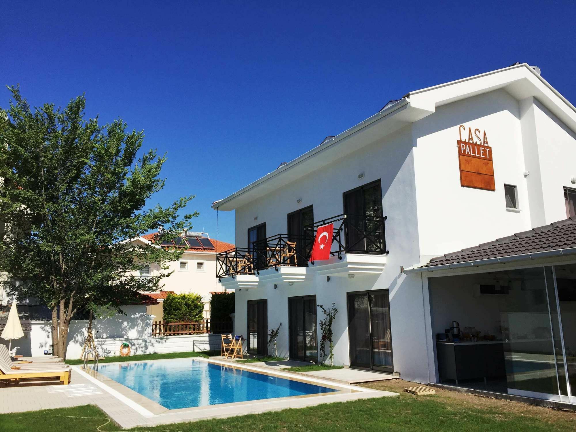 Casa Pallet Hotel (Adults Only) ดาลยัน ภายนอก รูปภาพ