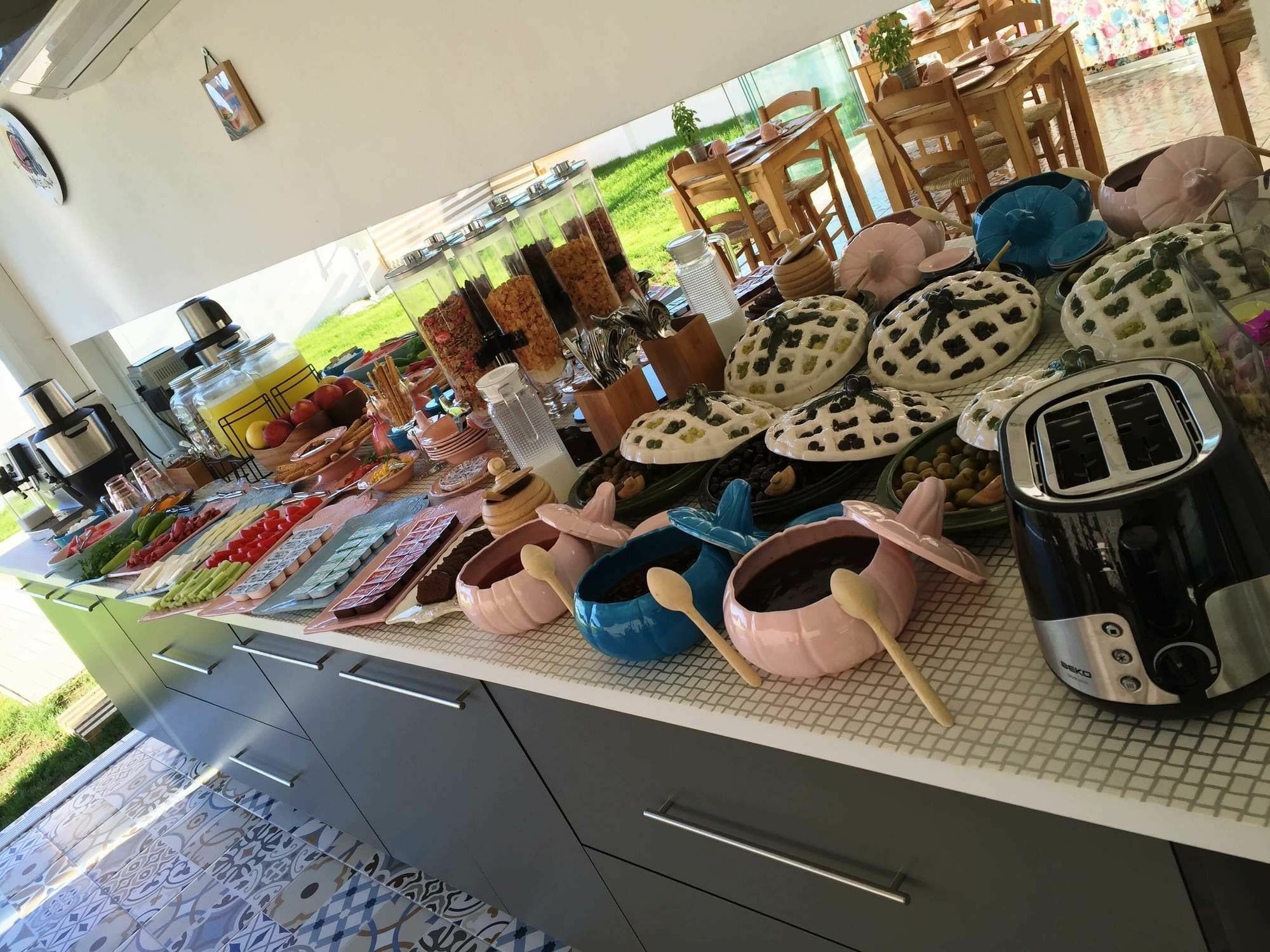 Casa Pallet Hotel (Adults Only) ดาลยัน ภายนอก รูปภาพ